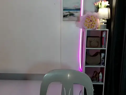 buttycamillex online show from March 18, 2026, 4:52 pm