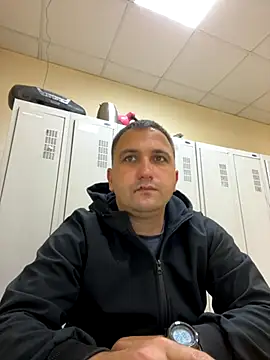 Snapshot of Mahrovmaxim chatting on October 6, 2025, 5:52 am Mahrovmaxim online show from October 6, 2025, 5:52 am