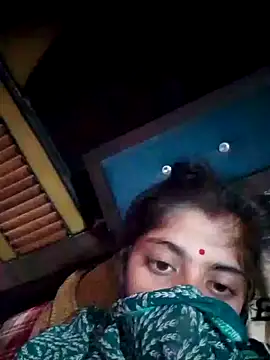 Snapshot of CWEETY-12 chatting on October 22, 2025, 11:47 pm CWEETY-12 online show from October 22, 2025, 11:47 pm