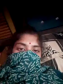 Snapshot of CWEETY-12 chatting on October 26, 2025, 2:06 pm CWEETY-12 online show from October 26, 2025, 2:06 pm