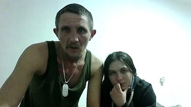 Twolatte1520 online show from March 9, 2026, 9:07 pm