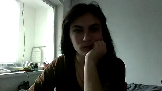 Snapshot of Twolatte1520 chatting on December 2, 2025, 7:54 am Twolatte1520 online show from December 2, 2025, 7:54 am