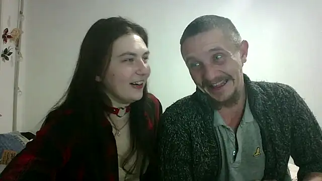 Twolatte1520 online show from February 25, 2026, 4:56 am