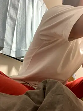 Snapshot of aooya chatting on October 4, 2025, 3:13 pm aooya online show from October 4, 2025, 3:13 pm