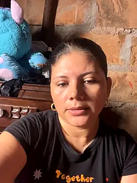 Snapshot of lady_and_charly chatting on November 20, 2025, 2:01 am lady and charly online show from November 20, 2025, 2:01 am