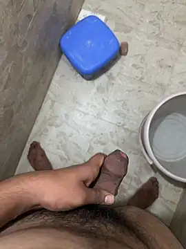 kartik 12098 online show from October 3, 2025, 8:32 pm