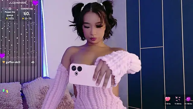 AliceJackkson online show from May 15, 2026, 12:25 pm