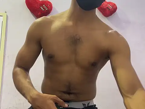 OooYessboyy online show from April 24, 2026, 6:54 pm