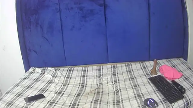 Pretty-C online show from February 23, 2026, 2:35 am