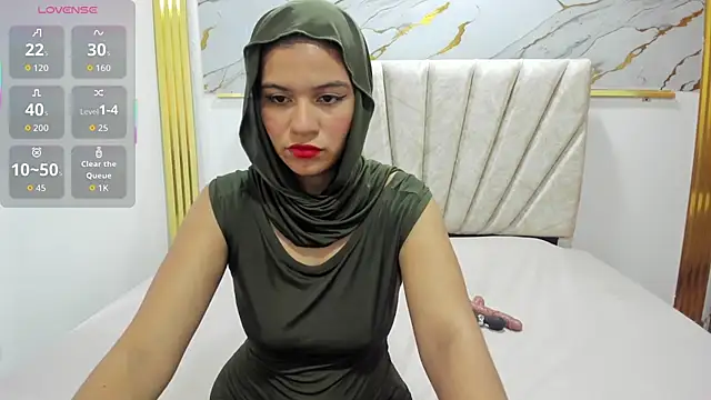 Snapshot of Yasmin_nazer chatting on November 17, 2025, 7:18 pm Yasmin nazer online show from November 17, 2025, 7:18 pm