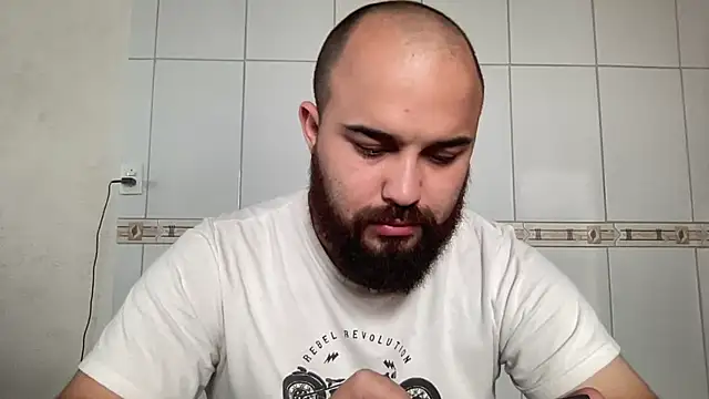 mayday2025m online show from January 8, 2026, 1:17 pm