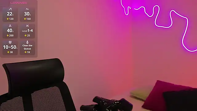 Snapshot of Sam_Clark chatting on November 25, 2025, 4:02 am Sam Clark online show from November 25, 2025, 4:02 am