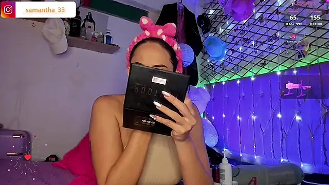 Snapshot of sexy_butterfly_1 chatting on November 23, 2025, 6:29 pm sexy butterfly 1 online show from November 23, 2025, 6:29 pm