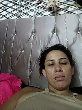 Snapshot of sexy_butterfly_1 chatting on November 28, 2025, 1:33 pm sexy butterfly 1 online show from November 28, 2025, 1:33 pm