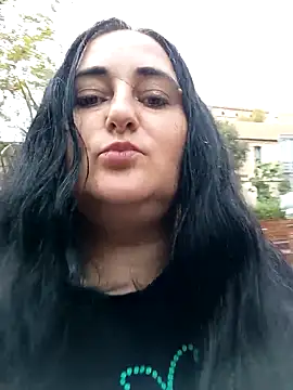 Bella 862 online show from October 17, 2025, 1:02 pm