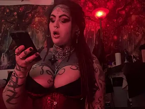 nyxvelon online show from February 18, 2026, 9:55 pm