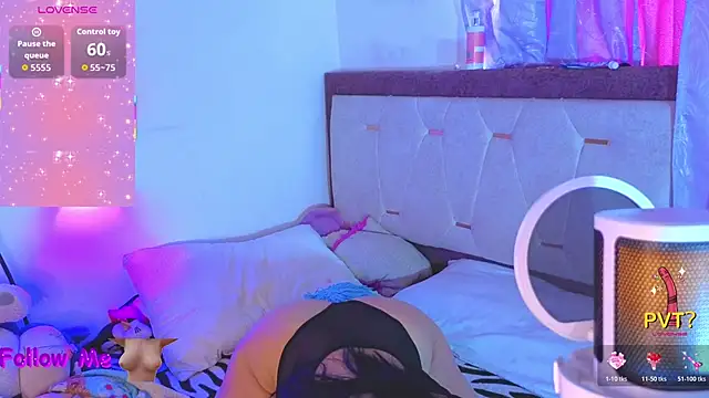 melodypretty2 online show from April 16, 2026, 1:34 pm