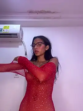 ScarletEvanss  online show from April 28, 2026, 11:03 am