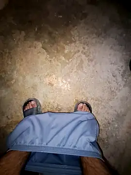 Snapshot of Neilhot98 chatting on January 18, 2026, 10:35 pm Neilhot98 online show from January 18, 2026, 10:35 pm