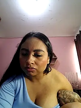 Snapshot of Alice-bolton- chatting on October 16, 2025, 3:31 pm Alice-bolton- online show from October 16, 2025, 3:31 pm