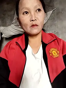 Snapshot of sumaybae chatting on October 24, 2025, 4:44 am sumaybae online show from October 24, 2025, 4:44 am