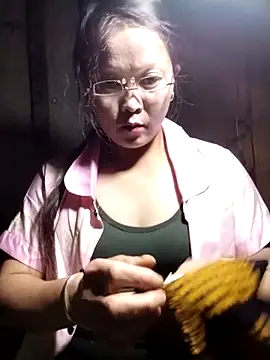 Snapshot of sumaybae chatting on October 15, 2025, 12:46 pm sumaybae online show from October 15, 2025, 12:46 pm