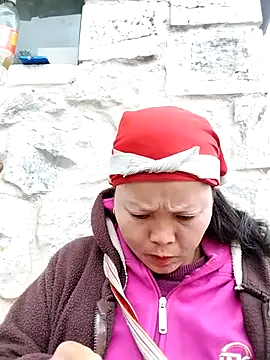 Snapshot of sumaybae chatting on December 4, 2025, 5:50 am sumaybae online show from December 4, 2025, 5:50 am