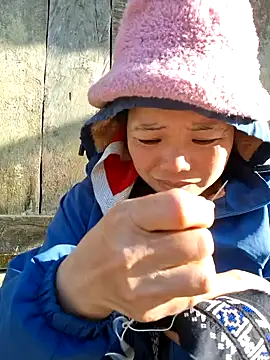 miomio-12 online show from February 21, 2026, 9:33 am