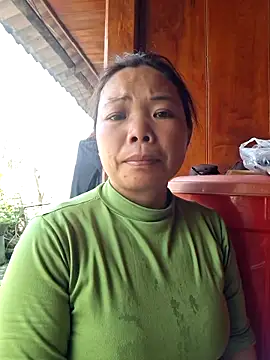 miomio-12 online show from March 1, 2026, 4:45 am