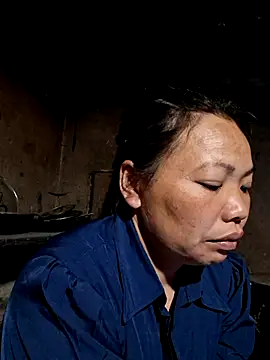 miomio-12 online show from March 27, 2026, 2:29 pm