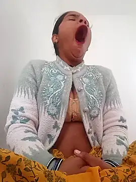 Pabitra cute online show from December 5, 2025, 3:49 am