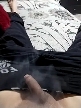 Snapshot of veintitres23 chatting on December 4, 2025, 7:40 am veintitres23 online show from December 4, 2025, 7:40 am