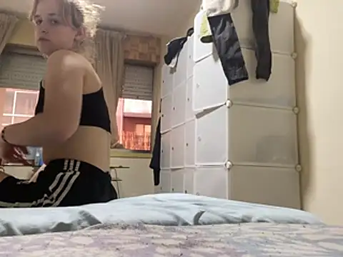 Snapshot of celeste_420ff chatting on June 26, 2026, 8:03 pm celeste 420ff online show from June 26, 2026, 8:03 pm