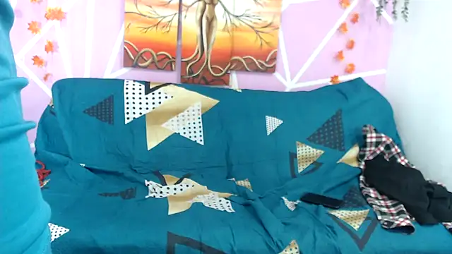 Snapshot of AKARY01 chatting on October 18, 2025, 1:46 pm AKARY01 online show from October 18, 2025, 1:46 pm