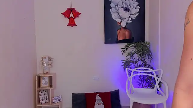 Snapshot of Gysel_flyn chatting on December 18, 2025, 11:58 am Gysel flyn online show from December 18, 2025, 11:58 am