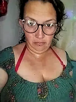 -saraqueen- online show from November 23, 2025, 5:17 am