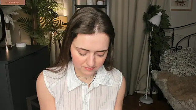 Snapshot of ThelmaJusto chatting on December 5, 2025, 3:43 pm ThelmaJusto online show from December 5, 2025, 3:43 pm