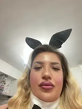 Snapshot of evedanger chatting on February 19, 2026, 11:01 pm evedanger online show from February 19, 2026, 11:01 pm