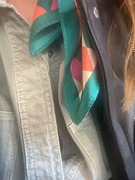 melisss2 online show from December 17, 2025, 9:03 am