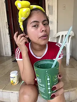 Snapshot of Eva_Feller69 chatting on December 14, 2025, 7:41 pm Eva Feller69 online show from December 14, 2025, 7:41 pm