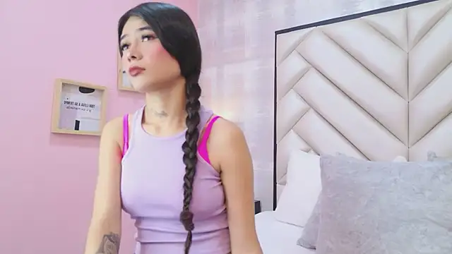 CristalShayy online show from February 6, 2026, 11:39 am