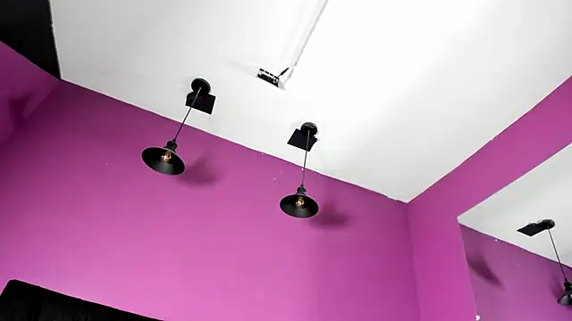 Snapshot of SabbathSinclair chatting on November 18, 2025, 11:46 am SabbathSinclair online show from November 18, 2025, 11:46 am