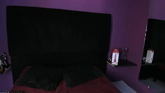 Snapshot of SabbathSinclair chatting on December 1, 2025, 1:12 pm SabbathSinclair online show from December 1, 2025, 1:12 pm