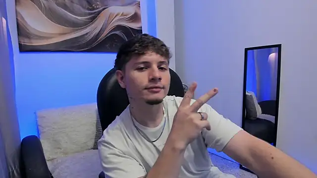 Leoo Miller online show from March 5, 2026, 3:58 am