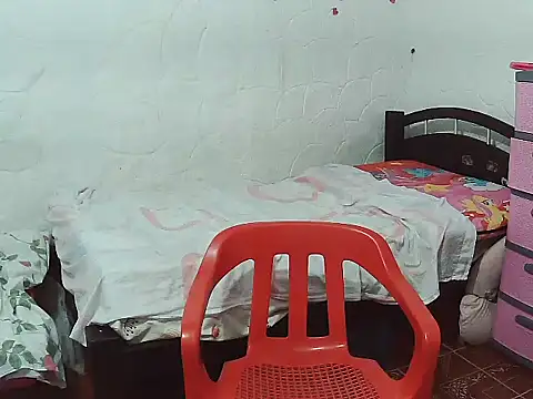 xiomara coqueta online show from November 2, 2025, 5:23 am