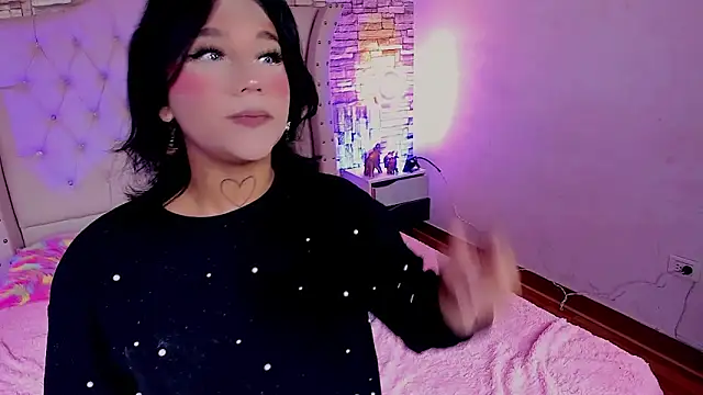 Isa Queen TS online show from October 21, 2025, 4:45 am