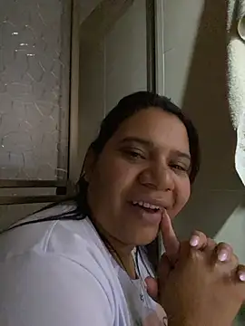 Stefany Bam online show from November 22, 2025, 12:54 am