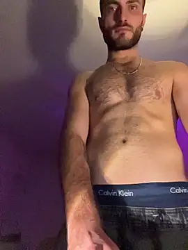 Snapshot of Xhrome98 chatting on November 10, 2025, 2:49 am Xhrome98 online show from November 10, 2025, 2:49 am