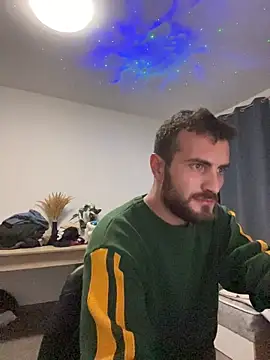 Snapshot of Xhrome98 chatting on October 12, 2025, 12:01 am Xhrome98 online show from October 12, 2025, 12:01 am