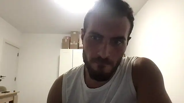 Snapshot of Xhrome98 chatting on October 16, 2025, 2:42 am Xhrome98 online show from October 16, 2025, 2:42 am